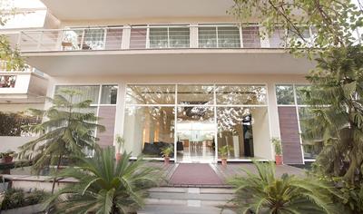 RnB Select The Clover