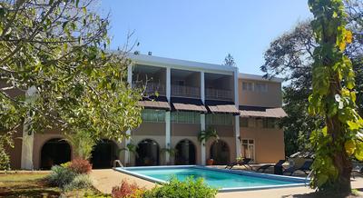 The Mandeville Hotel