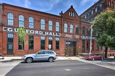 Midtown Baltimore Hub Half Mi to Penn Station