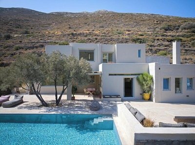 Villa Pegasus - Allparos Villas for 4-6