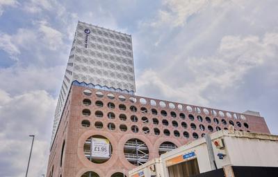 Premier Inn Manchester Cc Princess Street