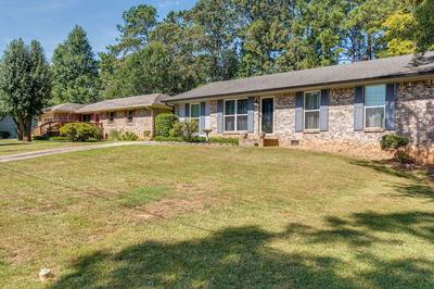 Pet-friendly Rex Vacation Rental: 18 Mi to Atlanta