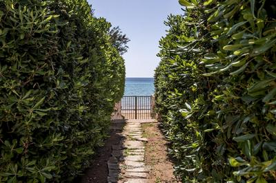 Baia Delle Sirene in Noto