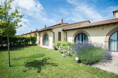 Luxury resort in the Tuscan countryside