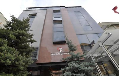 City Hotel Residence