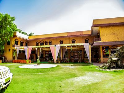 OYO 13935 Hotel Shree Celebration