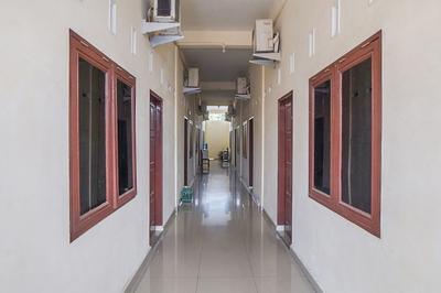 OYO 90785 Mutiara Guest House