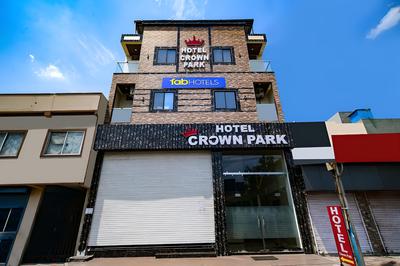 Fabhotel Crown Park