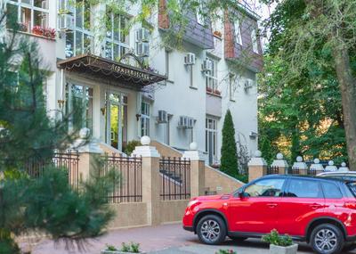 Hotel Lermontovskiy