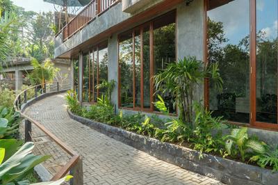 The Lumbung Jaya Resort