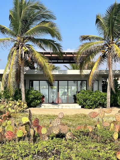 Marea Beachfront Villas