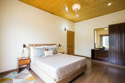 Alaya Stays Luuma Luxury Villa - Hillside 5-BHK Villa Amidst Pines With Garden, Balcony & Lounge