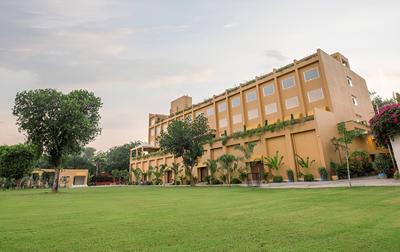 The Lalita Grand