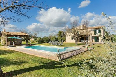 Close Es Trenc Beach Villa with Pool