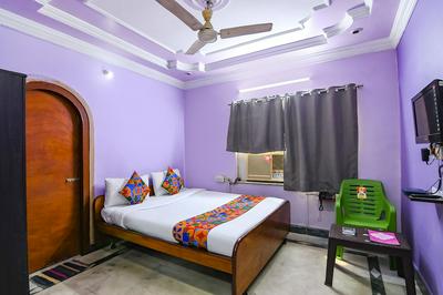 Fabexpress Karunamoyee Regency