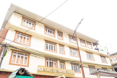 Hotel Golden Sunrise & Spa Pelling