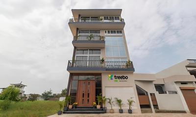 Treebo Heaven Grand Ayodhya