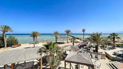 The Breakers Diving & Surfing Lodge