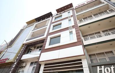 OYO 14515 Hotel Paras Regency