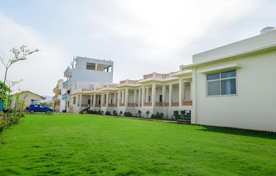 OYO 41066 Brahma Farm Stays