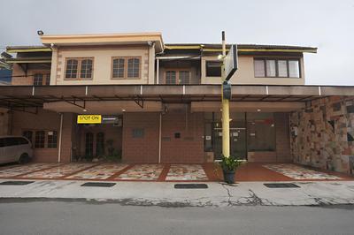 SPOT ON 2358 Aster Homestay