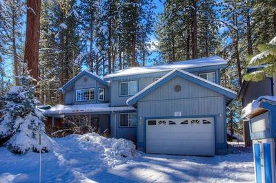 Blue Spruce 4 Bedroom Home by RedAwning