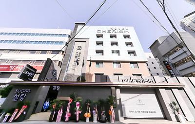 Cherish Hotel