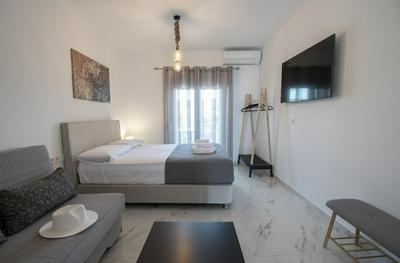 Nikiti Central Suites 2 by Travel Pro Services