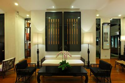 99 The Gallery Hotel