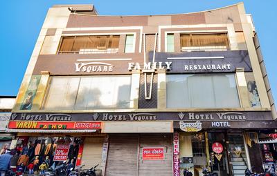 OYO 15933 Hotel V Square