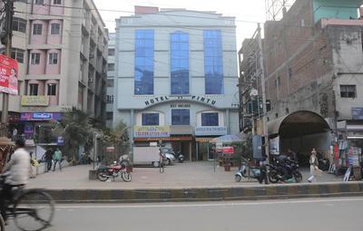 OYO 3061 Hotel De Pintu