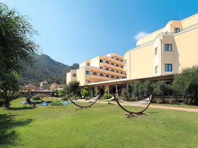 Idas Club Hotel