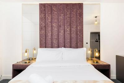 The Suites Inn Hotel