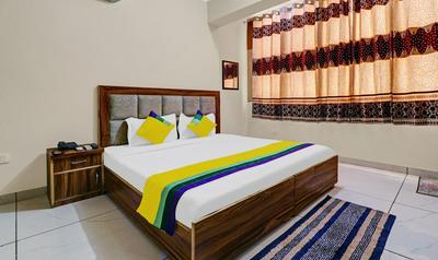 Itsy By Treebo - SK Grand