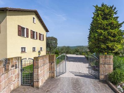 Holiday Home With Swimming Pool, San Costanzo