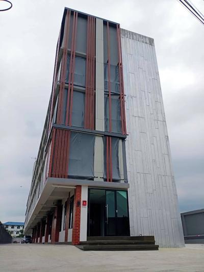 Samutsakorn Apartment