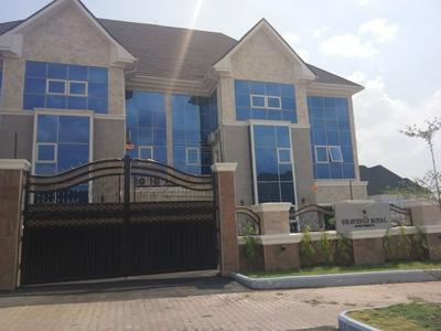 Heavenly Royal Apartments