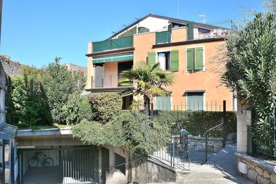 Apartment Benaco near Downtown