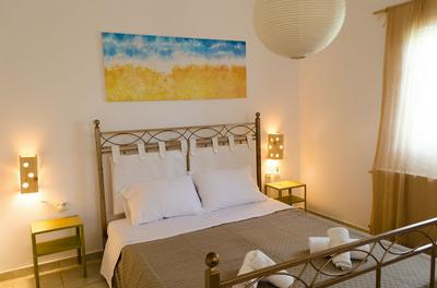 Marini Traditional Cottages