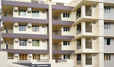 Fabhotel Majestic Heights