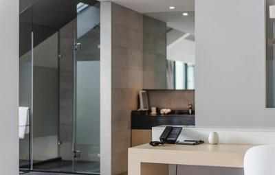 Nian hotel & resorts