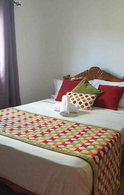 Sunset Boulevard Beachfront Apartment