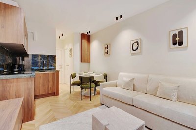 Brand New Home in the Heart of Latin Quarter