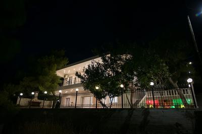 Aias summer house