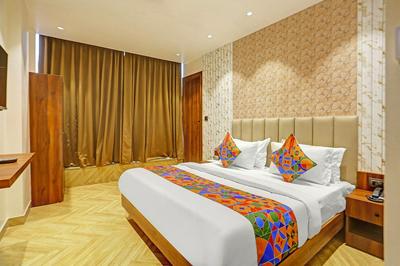 FabHotel Baba's Inn