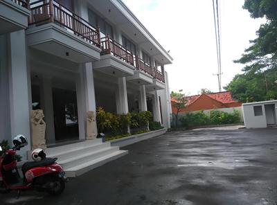 Hotel Wahyu Dana