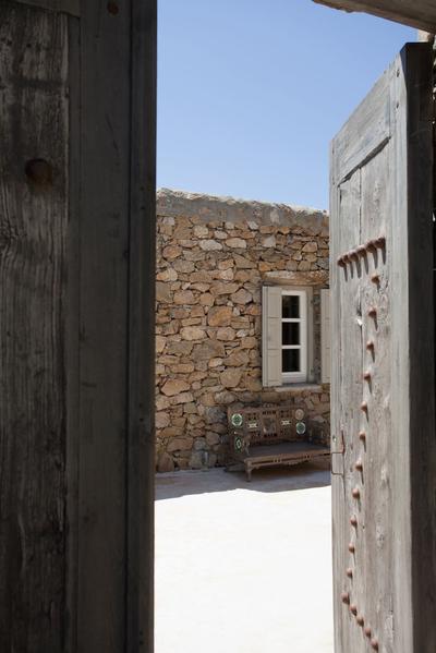 Villa Sandstone