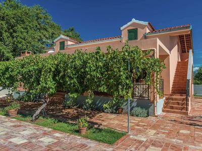 Holiday Home in Zemunik Donji With Pool