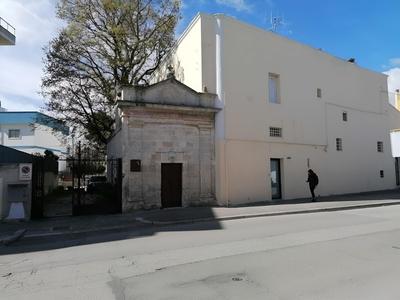 Villino Tortorelli con parcheggio