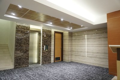 Front One Hotel Papua Lestari